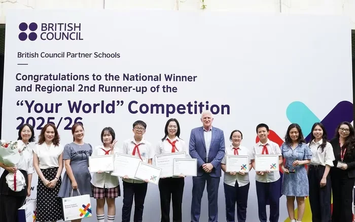 TRƯỜNG THCS CẦU GIẤY TIẾP TỤC KHẲNG ĐỊNH VỊ THẾ KHI LẦN THỨ HAI LIÊN TIẾP GIÀNH NGÔI QUÁN QUÂN QUỐC GIA VÀ GIẢI BA KHU VỰC ĐÔNG Á TẠI CUỘC THI LÀM PHIM TOÀN CẦU VỀ PHÁT TRIỂN BỀN VỮNG