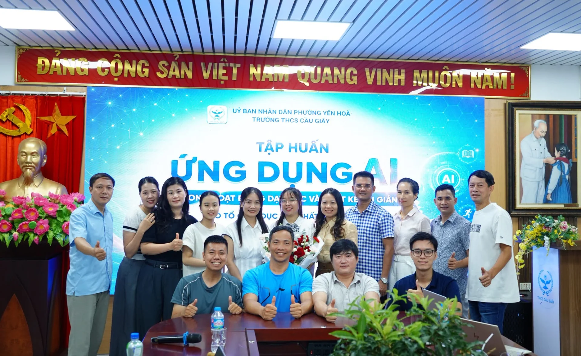 💡 TỔ GIÁO DỤC THỂ CHẤT VÀ NGHỆ THUẬT TRƯỜNG THCS CẦU GIẤY TẬP HUẤN ỨNG DỤNG AI TRONG DẠY HỌC