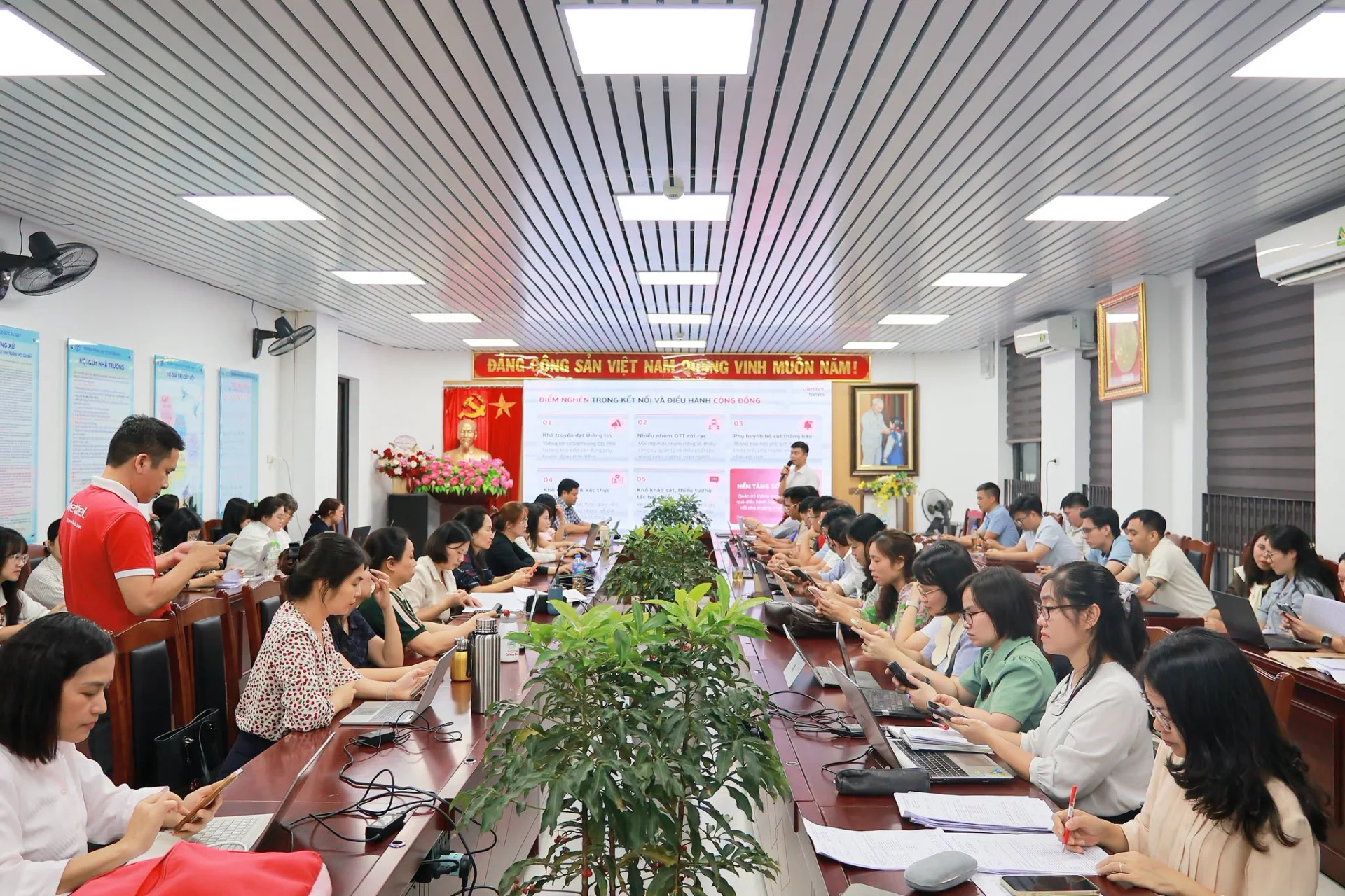 THCS CẦU GIẤY TẬP HUẤN ỨNG DỤNG NỀN TẢNG TAMMI OA – TĂNG CƯỜNG KẾT NỐI TRONG MÔI TRƯỜNG GIÁO DỤC SỐ