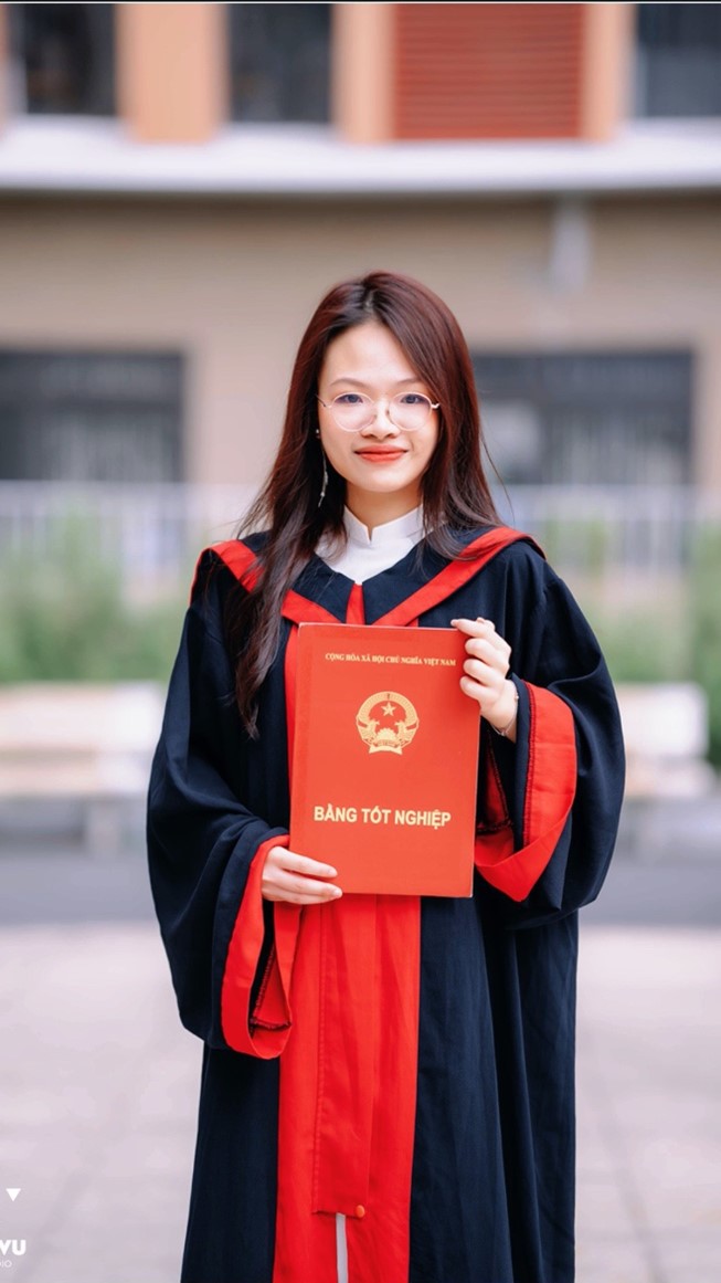 THÁI NGỌC DIỆP – CÔ GÁI BÉ NHỎ VÀ KÌ TÍCH  TRÊN HÀNH TRÌNH CHINH PHỤC NHỮNG ĐỈNH CAO TOÁN HỌC
